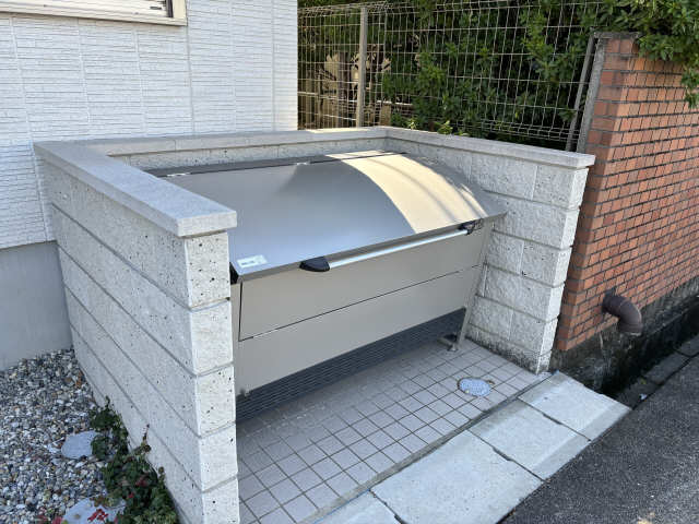 ゴミ捨て場