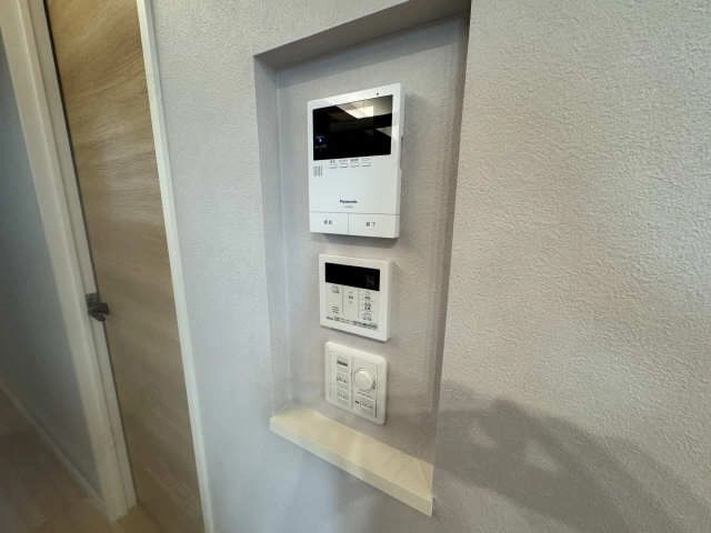 モニター付きインターホン