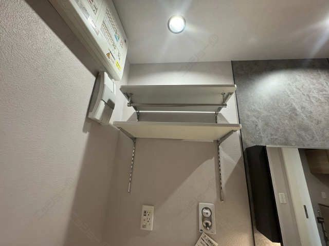 ランドリー可動棚