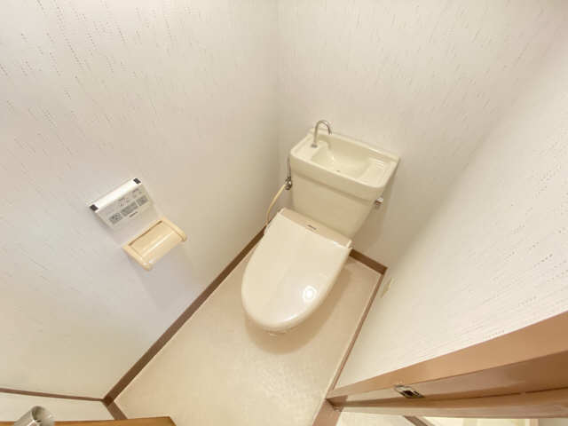イーストヒル寺山 3階 WC
