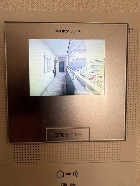モニタ  ー付きインターホン