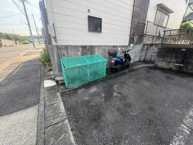 ゴミ置き場