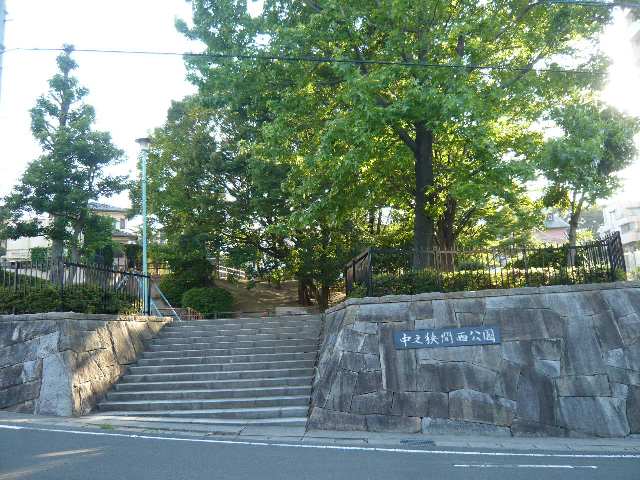 ルミエール日進Ⅱ 2階 隣地公園