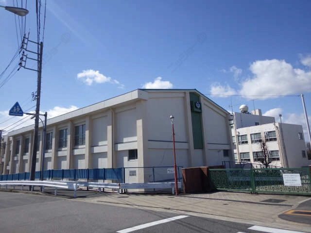 桃山小学校