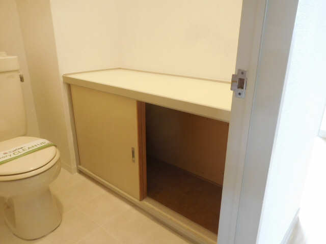 トイレ収納