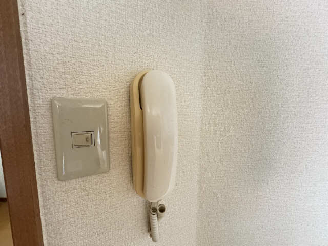 インターホン