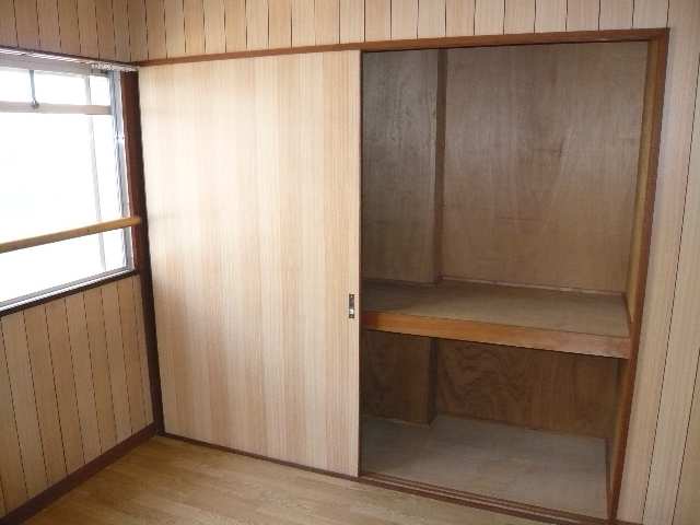 収納（洋間）