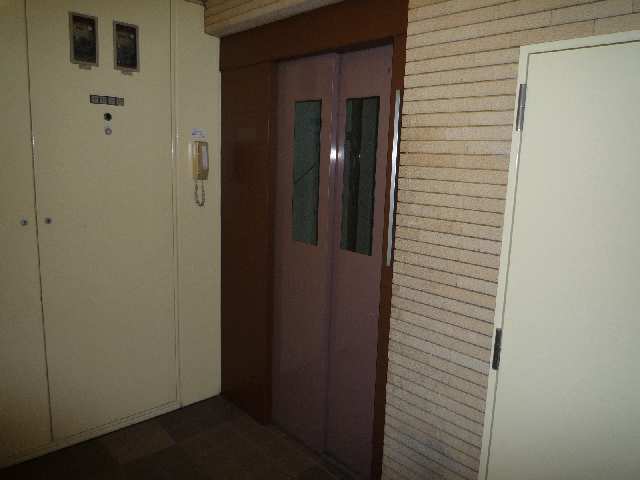 エクセル植田 4階 エレベーター