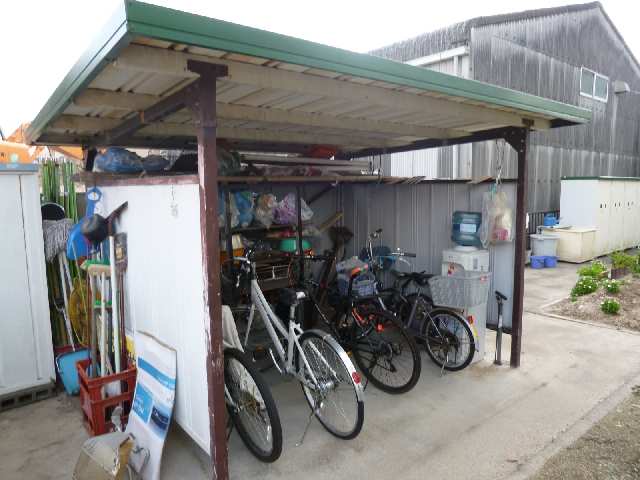 駐輪場