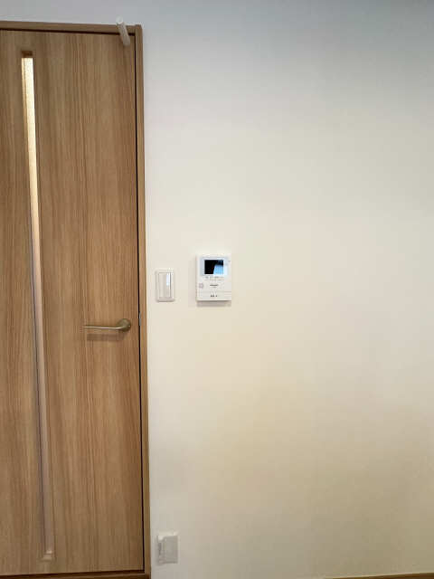 モニター付きインターホン