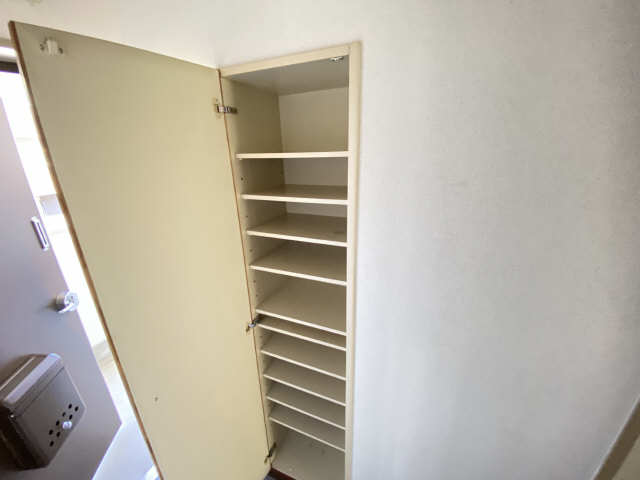 シューズBOX