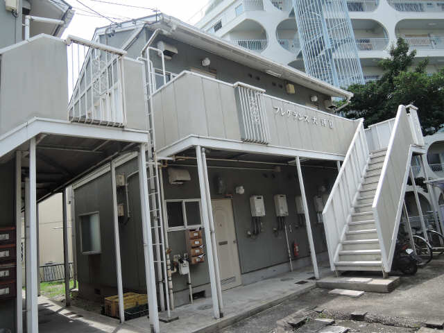 B棟外観