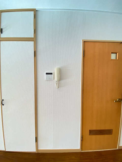 インターホン