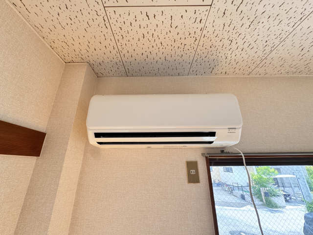 エアコン