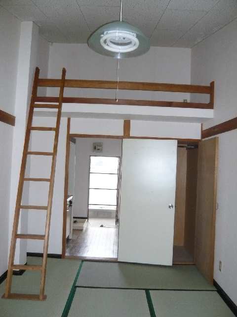 2階ロフト付