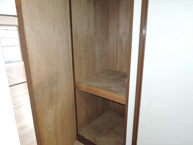 廊下収納