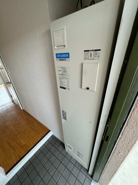 電気温水器