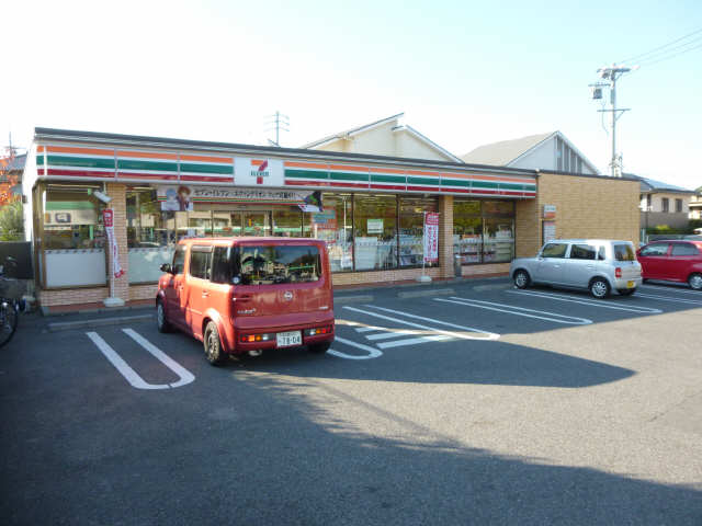 コンビニ徒歩６分