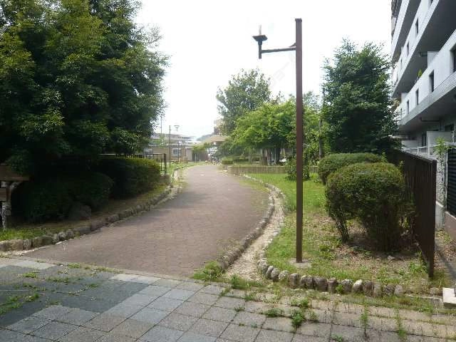 物件前公園