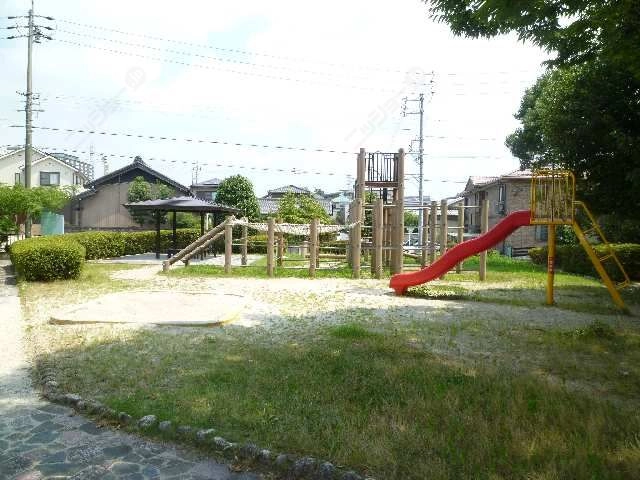 物件前公園