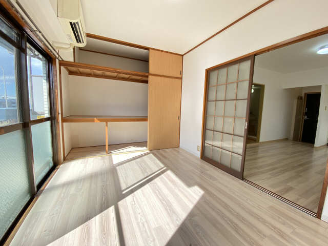 寝室