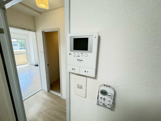 モニター付きインターホン