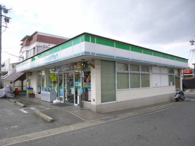 コンビニ徒歩３分