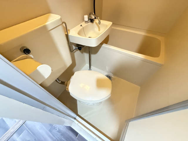 WC