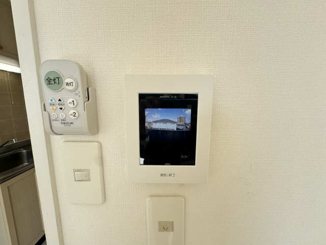 モニター付きインターホン