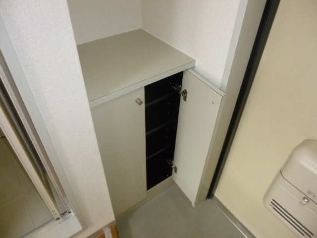 シューズBOX