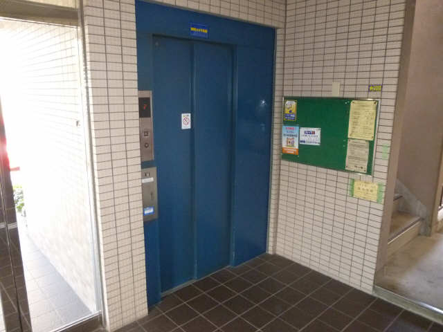 エレベーター