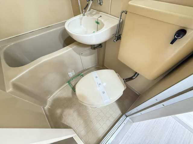 WC
