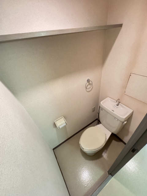 WC