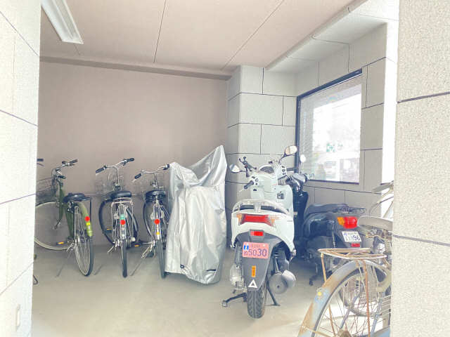 駐輪場