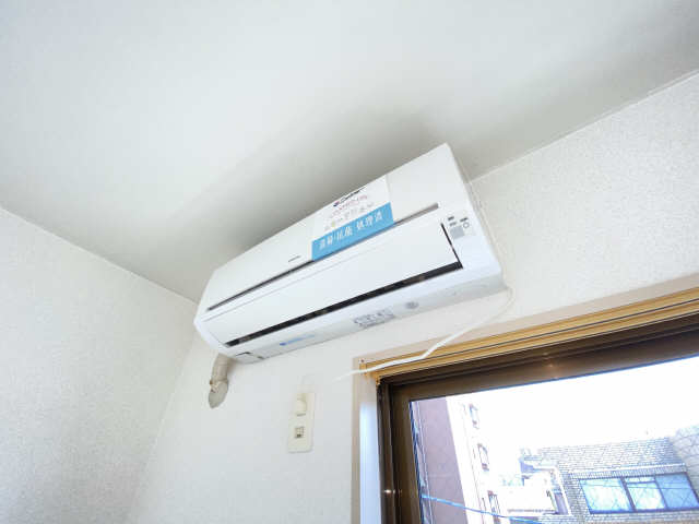 エアコン