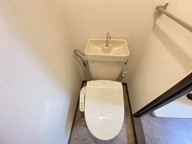メゾングレイス 2階 WC