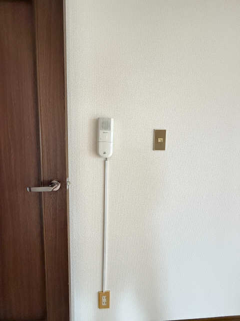インターホン
