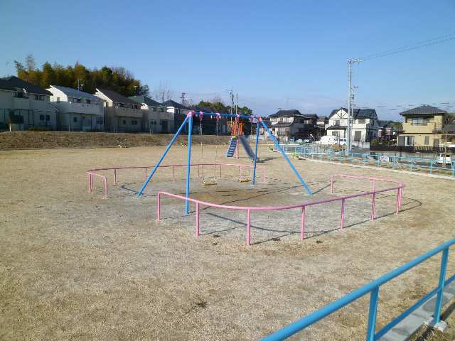 荒池下公園歩1分