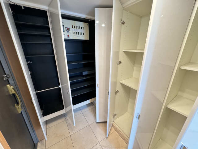 シューズBOX