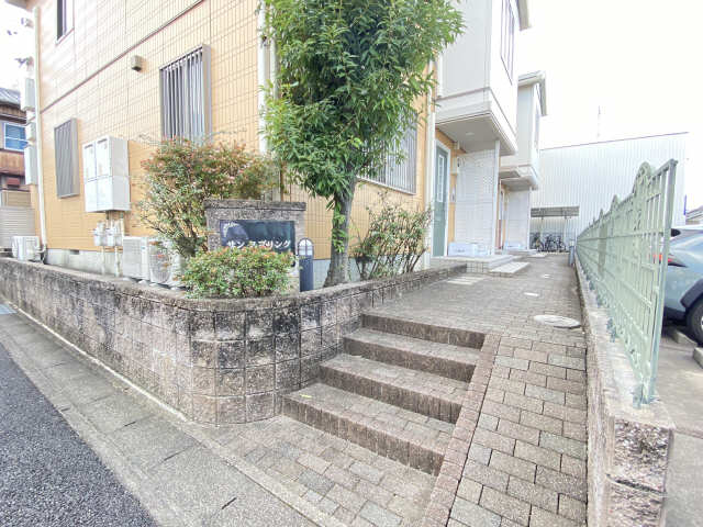 エン�トランス