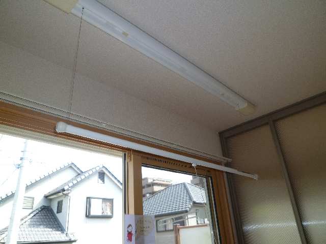 リビング室内物干し