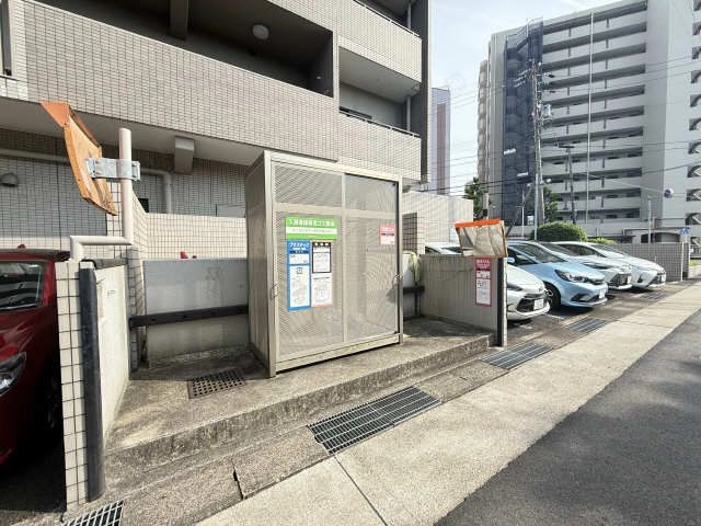 ゴミ置き場