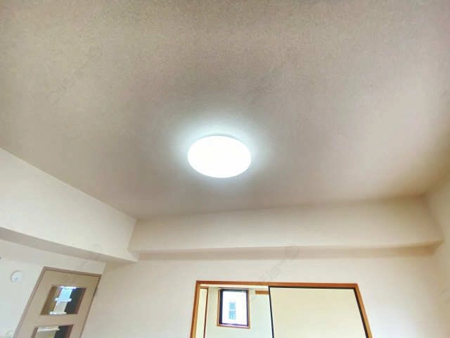 照明