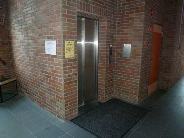 エレベーター