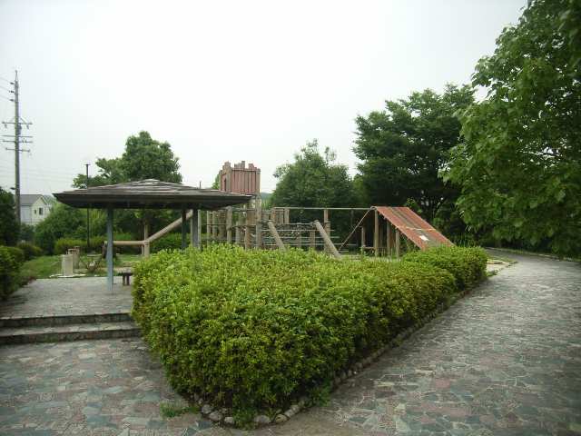 丸根公園（徒歩1分）