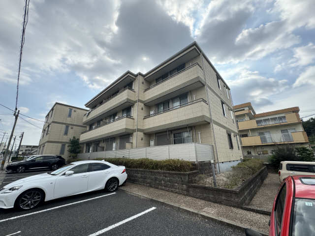外観（東面）