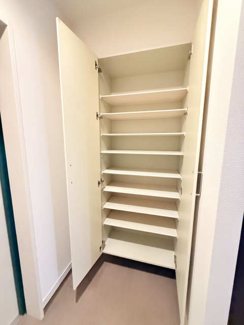 シューズBOX