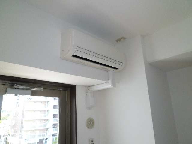 リビングエアコン付