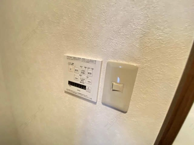 浴室乾燥機パネル