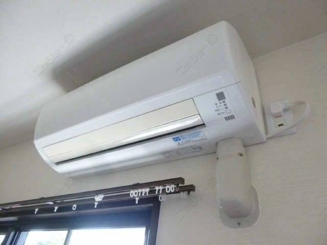 エアコン（リビングと洋室）